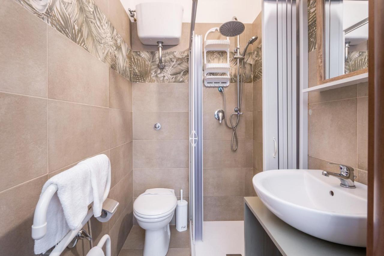 Rooms Piramide Rom Exterior foto