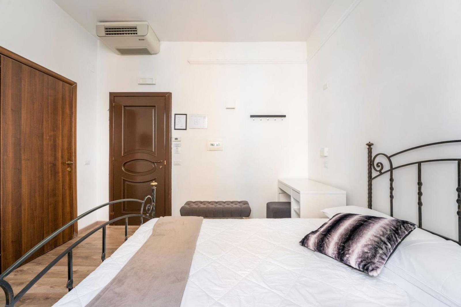 Rooms Piramide Rom Exterior foto